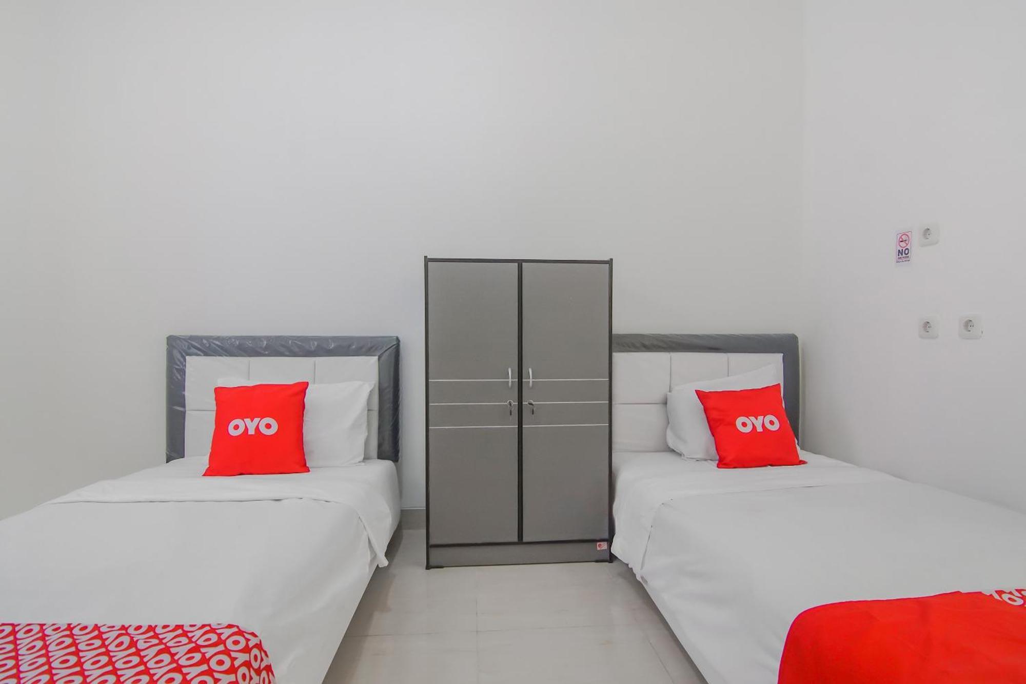 Super Oyo Capital O 90342 Kemang Garden Hotel Jakarta Exterior foto