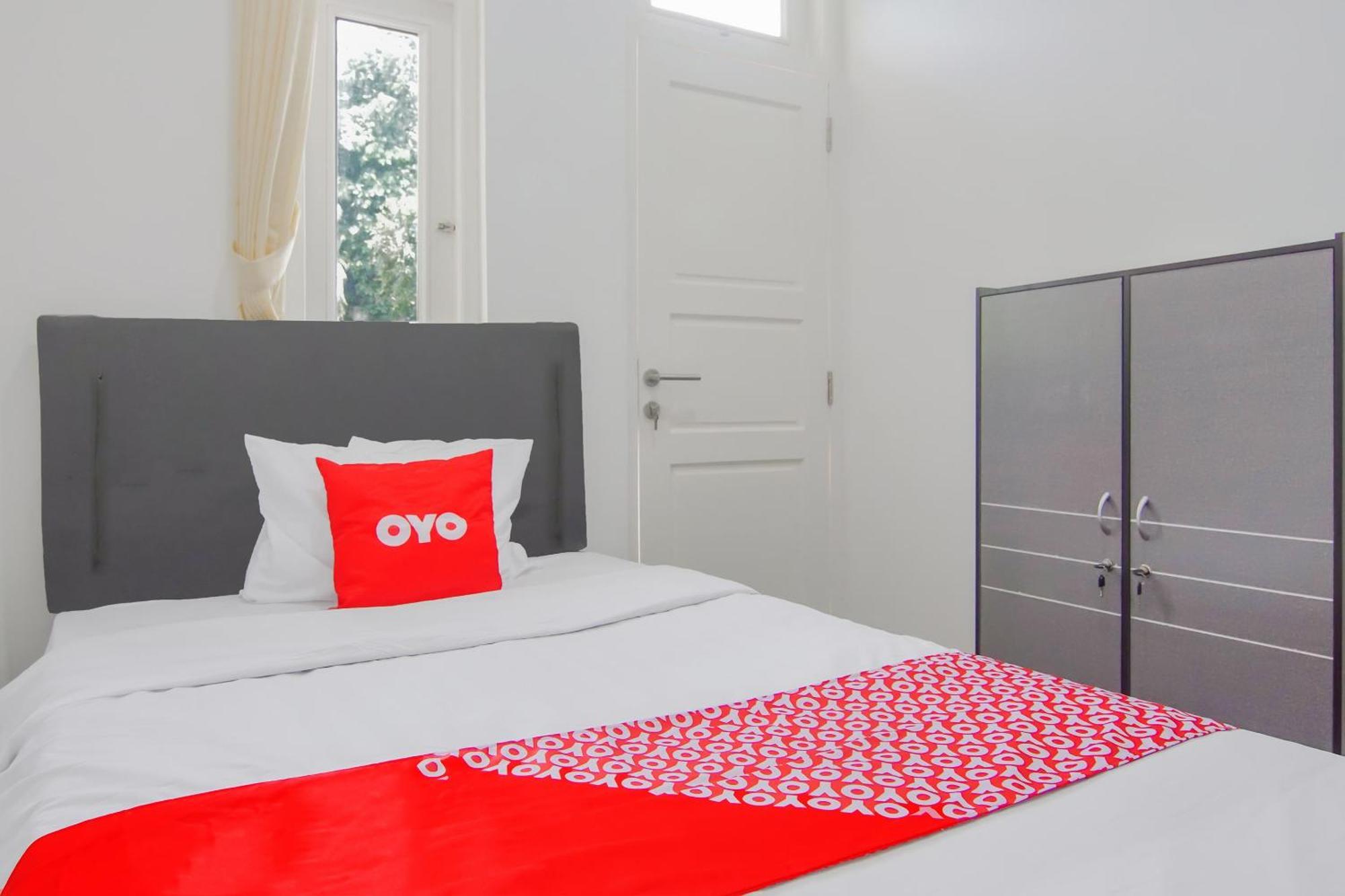 Super Oyo Capital O 90342 Kemang Garden Hotel Jakarta Exterior foto